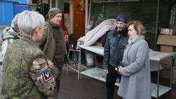 Анна Куташова встретилась с волонтёрами в Белгородском районе