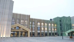 Вячеслав Гладков назвал школу «Поколение 5.0» в Репном Белгородского района лучшей в России