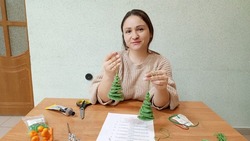 Мастер-класс «Символы нового года» прошёл в КЦ села Беловское