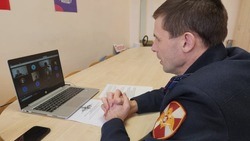 Белгородский росгвардеец провёл урок мужества для подшефных кадетов школы №2 посёлка Северный