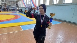 Спортсменка из Белгородского района победила на Чемпионате ЦФО по спортивной борьбе