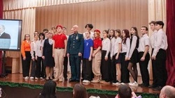 Встреча с Героем России Денисом Распоповым состоялась в МОУ «Северная СОШ №2»