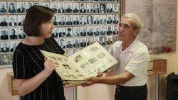 Посвящённая ветерану Великой Отечественной войны фотовыставка открылась в Октябрьской школе