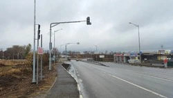 Новый светофор появился вблизи кольца с улиткой на автодороге Белгород-Новая Деревня