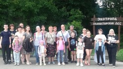 Жители Белгородского района посетили урочище «Монастырский лес»