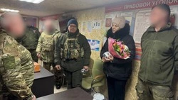 Татьяна Круглякова поздравила с Днём защитника Отечества стоящих на защите Белгородчины бойцов