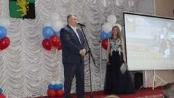 Глава администрации Белгородского района Владимир Перцев поздравил коллег с праздником