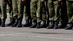 Вячеслав Гладков сообщил о возвращении сотрудников органов госвласти из рабочей поездки к военным
