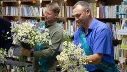 Фестиваль «Как дуб крепка семья пусть будет ваша!» состоялся в Дубовском Дворце культуры