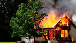 Сотрудники МЧС потушили пожар в садоводческом товариществе «Родничок» Белгородского района