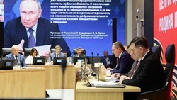 Вячеслав Гладков потребовал ликвидировать очередь на землю для многодетных семей