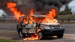 Три машины и комбайн сгорели в Белгородском районе