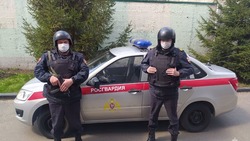 Росгвардейцы задержали в Белгородской области мужчину с напоминающим пистолет предметом