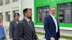 Вячеслав Гладков посетил Новосадовскую школу после завершения капитального ремонта
