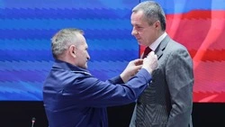 Вячеслав Гладков получил медаль имени Валериана Алексеевича Татаринова