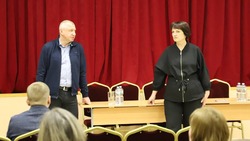 Татьяна Круглякова провела встречу с жителями Хохловского поселения