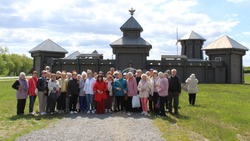 Пенсионеры из Белгородского района отправились в Корочу на экскурсию 