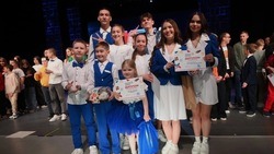 Команда «Кнедлики» стала победителем полуфинала Юниор-Лиги КВН Липецкой области