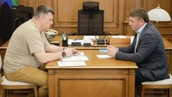 Александр Шуваев сообщил о рабочей встрече с заместителем министра строительства и ЖКХ РФ