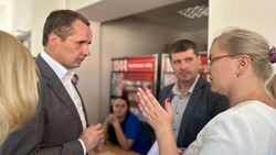 Вячеслав Гладков встретился с жителями Шебекинского городского округа в ПВР