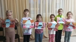 Мастер-класс по рисованию «Осенний пейзаж» прошёл в селе Беловское Белгородского района