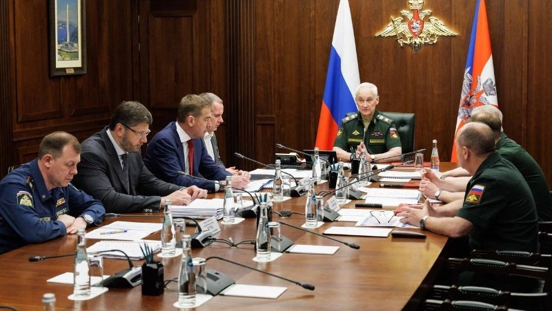 Вячеслав Гладков поучаствовал в совещании по вопросам разминирования приграничных территорий