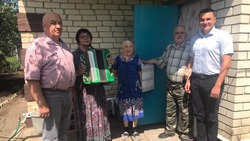 Илья Калашников из Белгородского района отметил 90-летний юбилей