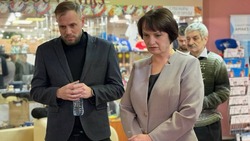 Татьяна Круглякова навестила проживающих в ПВР земляков
