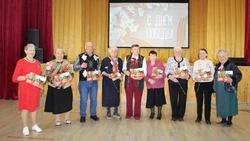 Праздник для детей войны состоялся в Весёлолопанском Доме культуры  