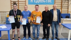 Команда росгвардейцев стала чемпионом соревнований по гиревому спорту