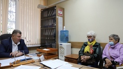 Глава администрации Белгородского района Владимир Перцев провёл приём граждан