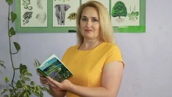Журналист «Знамени 31» встретился с учителем биологии Никольской школы Татьяной Сыч