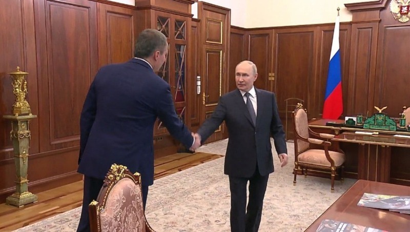Федеральные эксперты высказали мнение о встрече президента с Вячеславом Гладковым