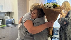 Анна Куташова поздравила с Днём народного единства семьи военнослужащих из Белгородского района