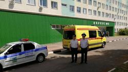 Автоинспекторы своевременно пришли на помощь парню в Белгороде