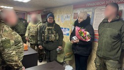 Татьяна Круглякова поздравила с Днём защитника Отечества стоящих на защите Белгородчины бойцов