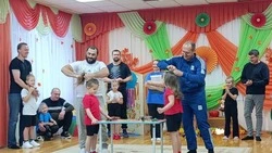 Посвящённая Дню отца развлекательная программа «Папы всемогущие» прошла в селе Беловское