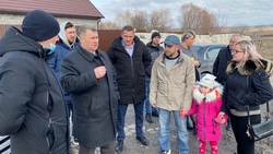 Глава администрации Белгородского района встретился с жительницей Беломестного