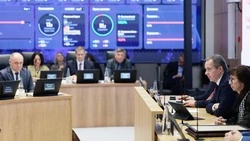 Вячеслав Гладков раскритиковал власти за платные спортивные секции для детей