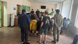 Белгородские полицейские провели беседы по профилактике мошенничества в ПВР