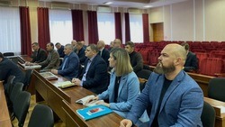 Анна Куташова провела межведомственное совещание по строящейся школе в Северном