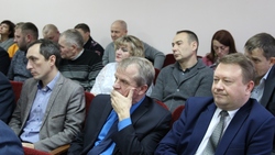 Глава Белгородского района встретился с представителями политических партий