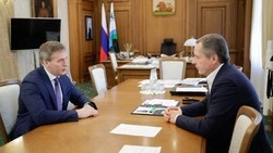 Вячеслав Гладков: встретился с гендиректором «Почты России» Михаилом Волковым