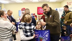 Новогодний утренник для детей переселенцев из Харьковской области прошёл в Белгороде