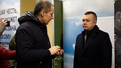 Вячеслав Гладков представил председателю движения «Движение Первых» центр «Воин» в Белгороде