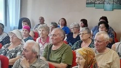 Татьяна Круглякова встретилась с размещёнными в ПВР жителями Белгородского района