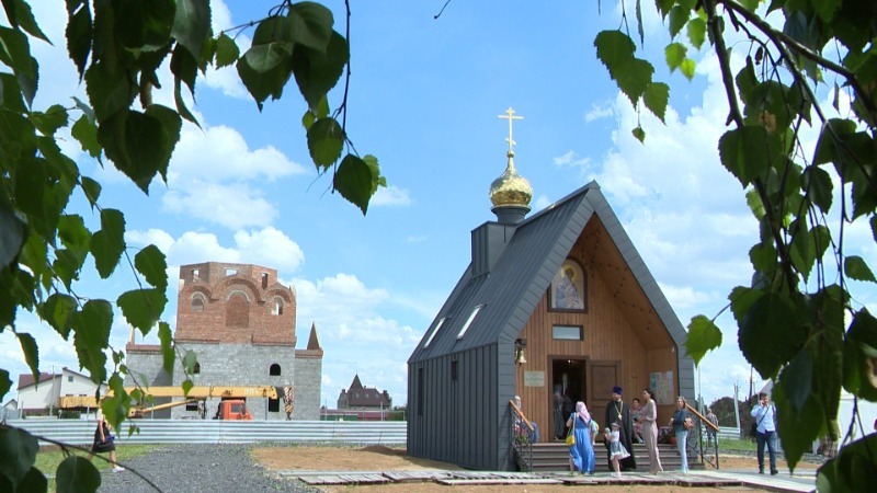 Строительство храма в честь Песчанской иконы Божьей Матери продолжилось в Таврово