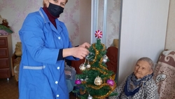Геронтоволонтеры и социальные работники поздравили жителей Белгородского района
