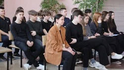 Праздничная программа «Мы молодые – нам выбирать!» состоялась в Разуменском ЦКР